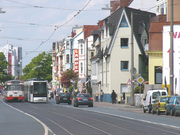 Tw 3528 zwischen Gustavstr. und Utbremer Str., 21.05.2005. Foto: Ingo Teschke