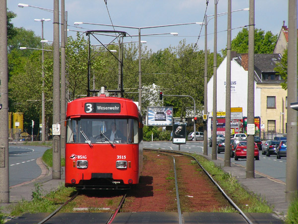 Tw 3515 zwischen Emder Str. und Waller Ring, 21.05.2005. Foto: Ingo Teschke